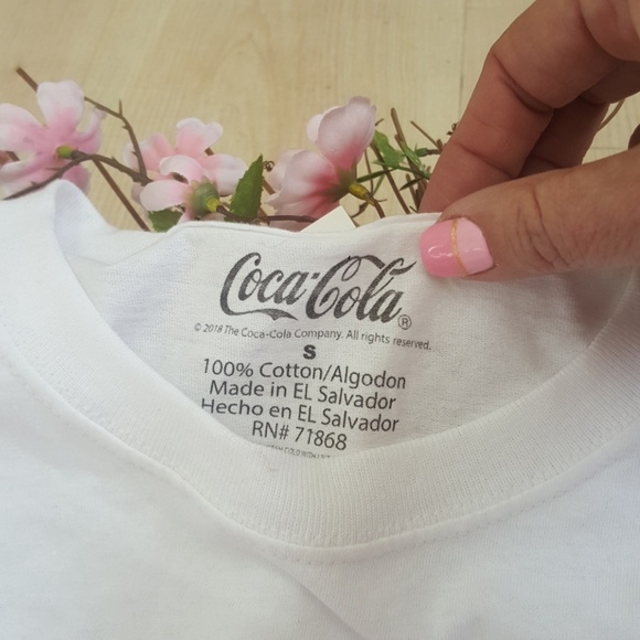 Coca Cola Logo 🍔🍟 - Picture 3 of 3